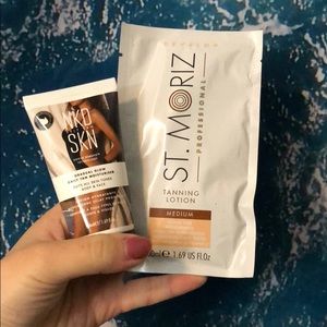 Self-Tanning Lotion & Moisturizer